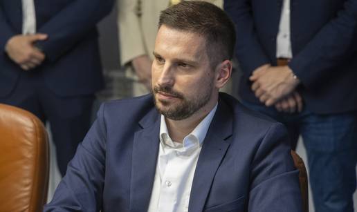 Ivan Radić o izbornim plakatima bez loga HDZ-a: 'Plenković mi ne zamjera, zna se čiji sam...'