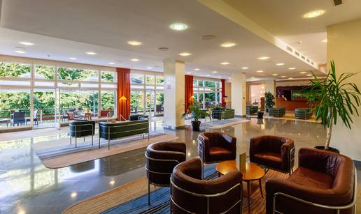 Retro studeni u hotelu Plitvice, Nacionalni park Plitvička jezera