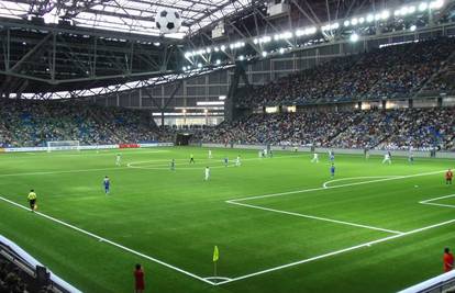 Na terenu odluke u Astani će igrati na hrvatskoj travi