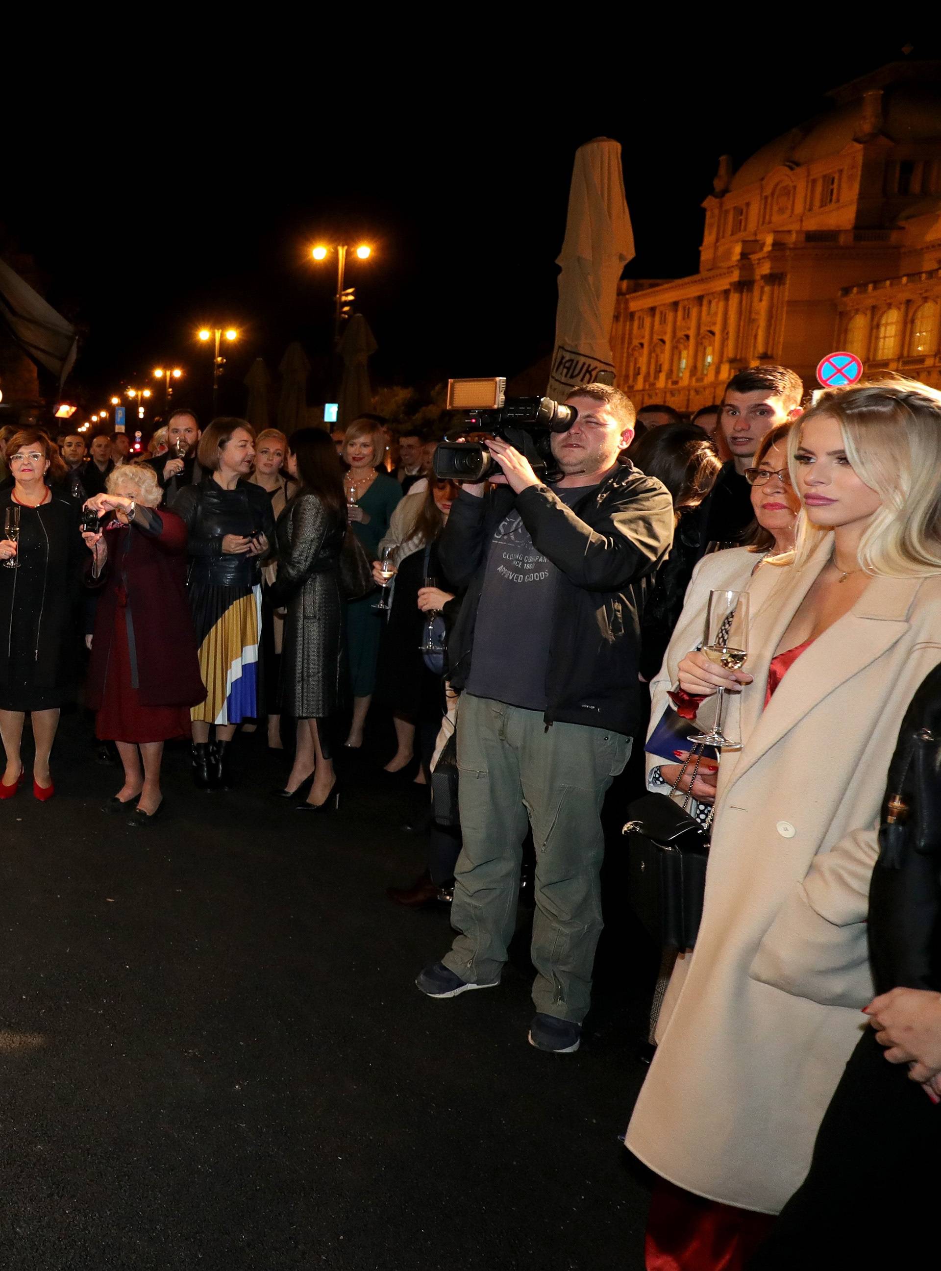 Zagreb: SveÄano otvorenje kavane Kavkaz