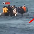 Kaos u Grčkoj: Pucali na brod s migrantima?! Pogledajte video