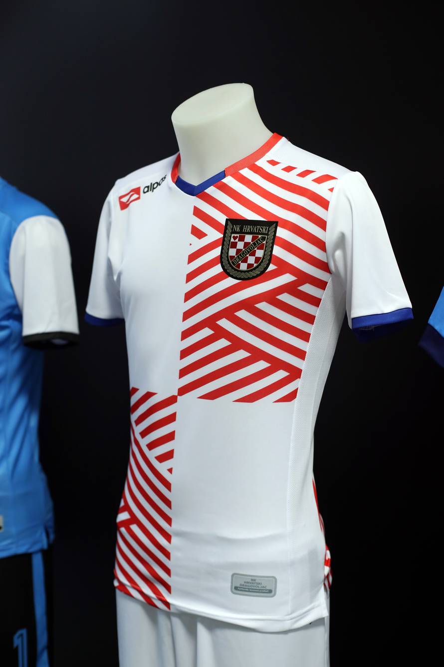 Lijepa li si: Novi dizajn dresa Dragovoljca baš je prekrasan