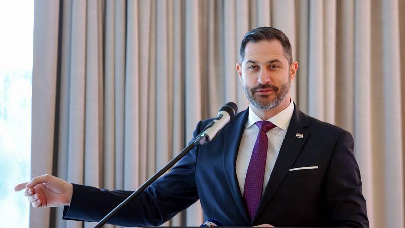 Tourism Minister: ‘Predezon promises, growth is about 4 percent’