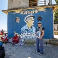'Tata je 51 godinu radio u Puli kao spasilac. Grad će napraviti novi njegov mural na kupalištu'