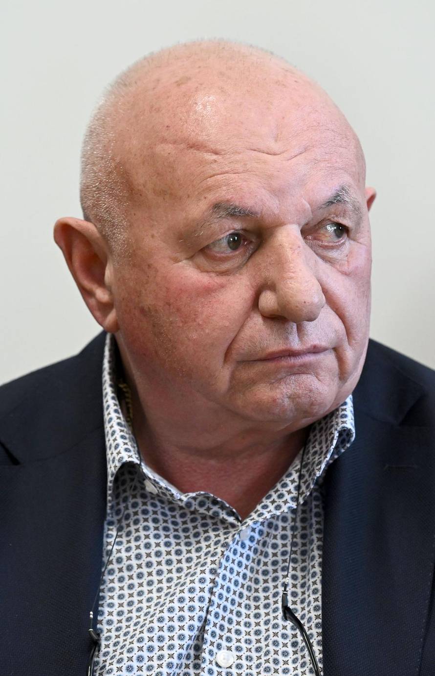 Zagreb: Početak suđenja za aferu Janaf