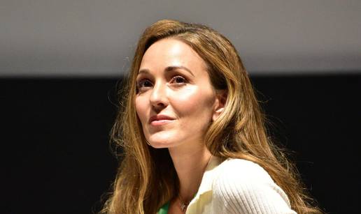 Jelena &Dstrok;okovi&cacute; oplela po Osaki: Za&scaron;to se &ccaron;udi? To je provokacija