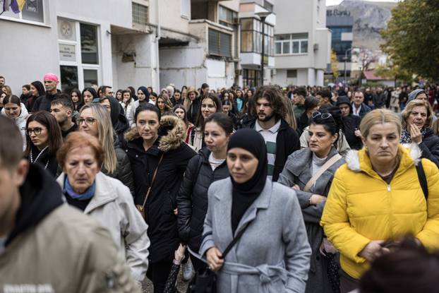 Zbog femicida u Mostaru održana je prosvjedna šetnja 
