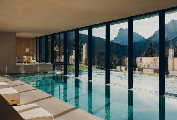 Ovo je jedan od najljepših zimskih resorta u Italiji, a pogled na Dolomite sve govori