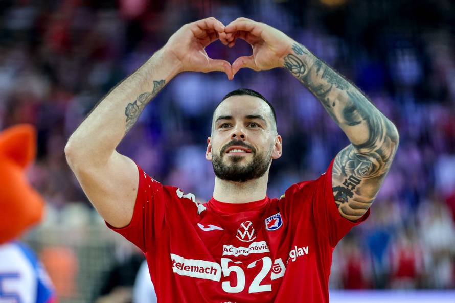 Zagreb: Slavlje rukometaša Hrvatske nakon pobjede nad Francuskom i prolaska u finale Svjetskog prvenstva