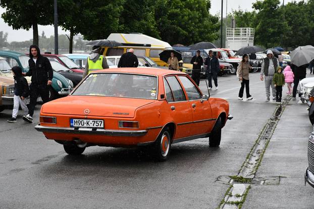 Međunarodni oldtimer susret u Slavonskom Brodu