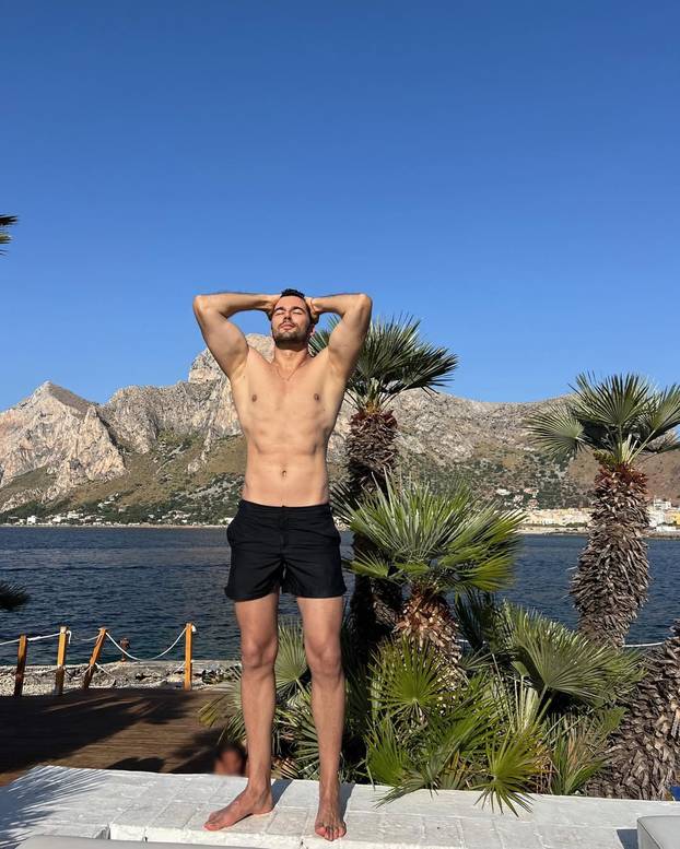 FOTO Deanu Peliću tepaju da je 'šaptač ženama': U 'Braku na prvu' daje savjete o ljubavi