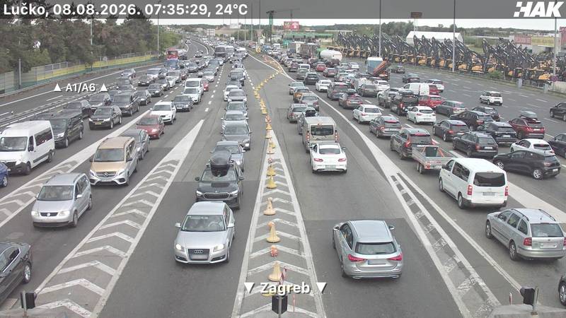 UŽIVO Stanje u prometu: Kod Lučkog kolona već duga 4 km, u kolonama se vozi prema moru
