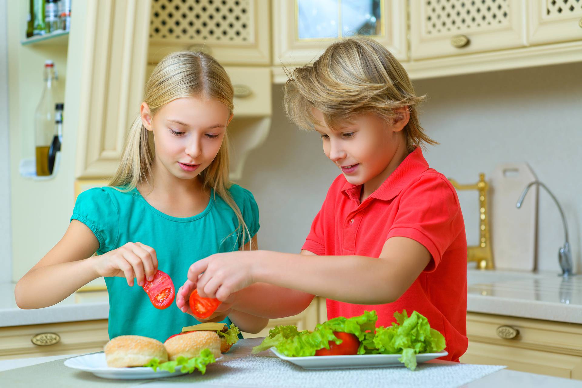 Smiling,Happy,Boy,And,Girl,Making,Homemade,Hamburgers,Or,Sandwiches