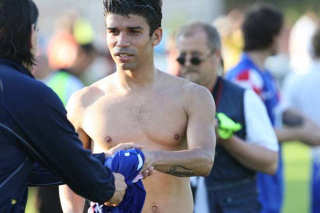 Rio de Janeiro: 25.02.1983. ro?en Eduardo da Silva