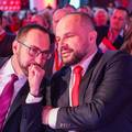 &Scaron;to ako pobijede Mo&zcaron;emo! i SDP? Ve&cacute; imaju kandidate za premijera, ministre i Pantov&ccaron;ak!