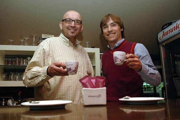 ?akovec: Dario Šimi? svoju Vivas kavu proširio na ?akove?ko podru?je 