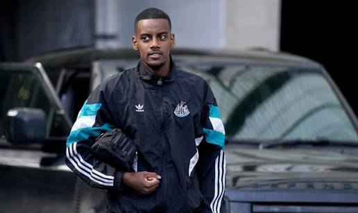 Najveća ljetna transfer saga je dobila novi zaplet: Newcastle je Isaku postavio ultimatum!