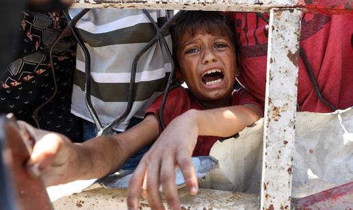 FOTO Glad i smrt u Gazi. Tisuće kamiona s hranom je spremno, ali ne mogu doći do ove djece