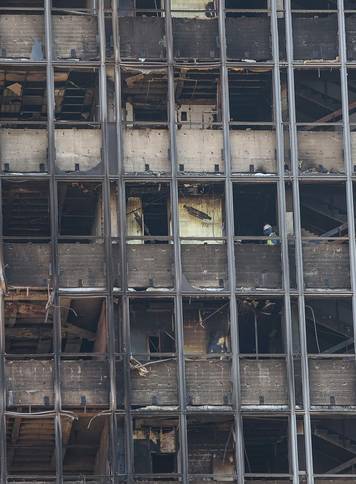 Vjesnikov neboder radnici pripremaju za ru&scaron;enje