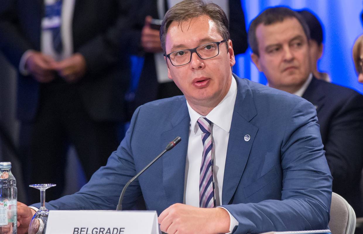Vučić: Imamo dokaze da se u Skoplju djeluje protiv Srbije