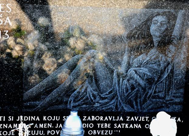 Šibenik: Otac Dolores Lamaše posjetio njezin grob na obljetnicu njezine smrti