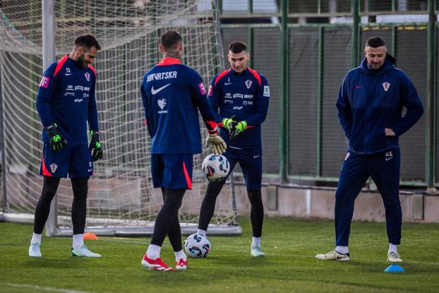Trening hrvatske nogometne reprezentacije na splitskom Poljudu
