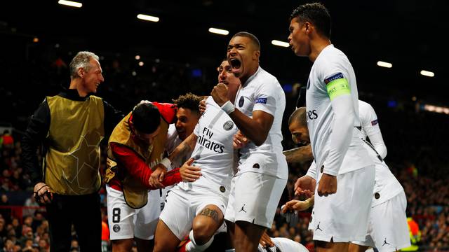 Champions League Round of 16 First Leg - Manchester United v Paris St Germain