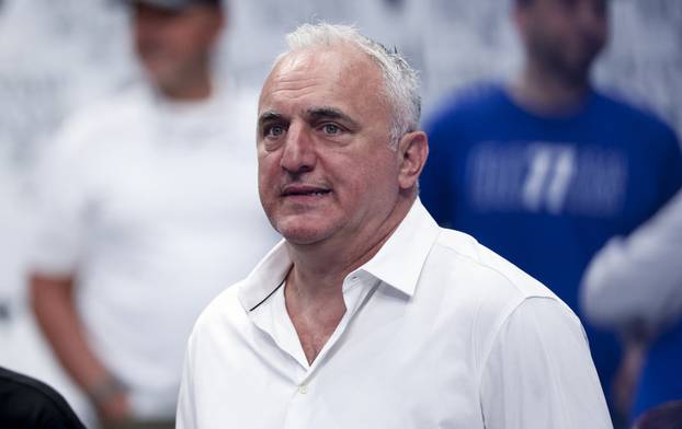 NBA: Los Angeles Lakers at Dallas Mavericks