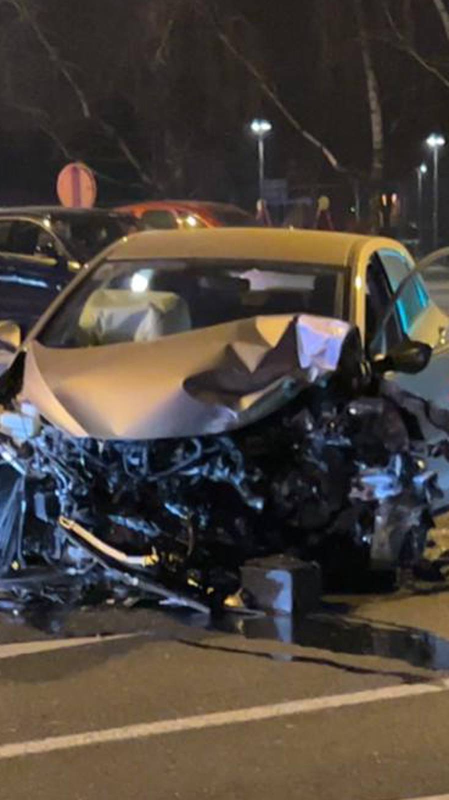 VIDEO Sudarila se dva auta na križanju Branimirove: 'Strašno'