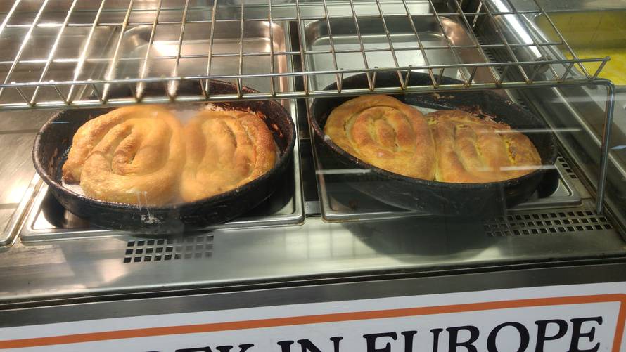 Utočište za sve više Balkanaca: Ćevapi i burek u centru Dublina