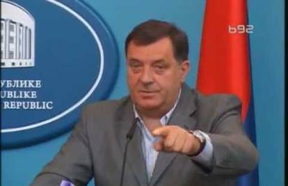 Dodik je napao novinarku: Brišite, nemojte više dolaziti 