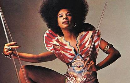 U 78. godini umrla Betty Davis, pionirka funka i modna ikona