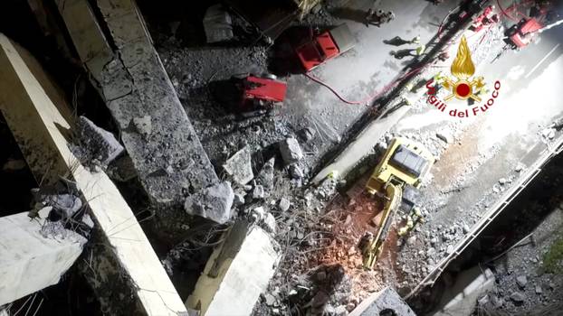 A motorwayÃbridgeÃwhich collapsed on Tuesday near the northern Italian port city ofÃGenoa