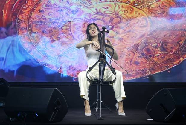 Zagreb: Ana Rucner održala dobrotvorni koncert u Riverside Gardenu