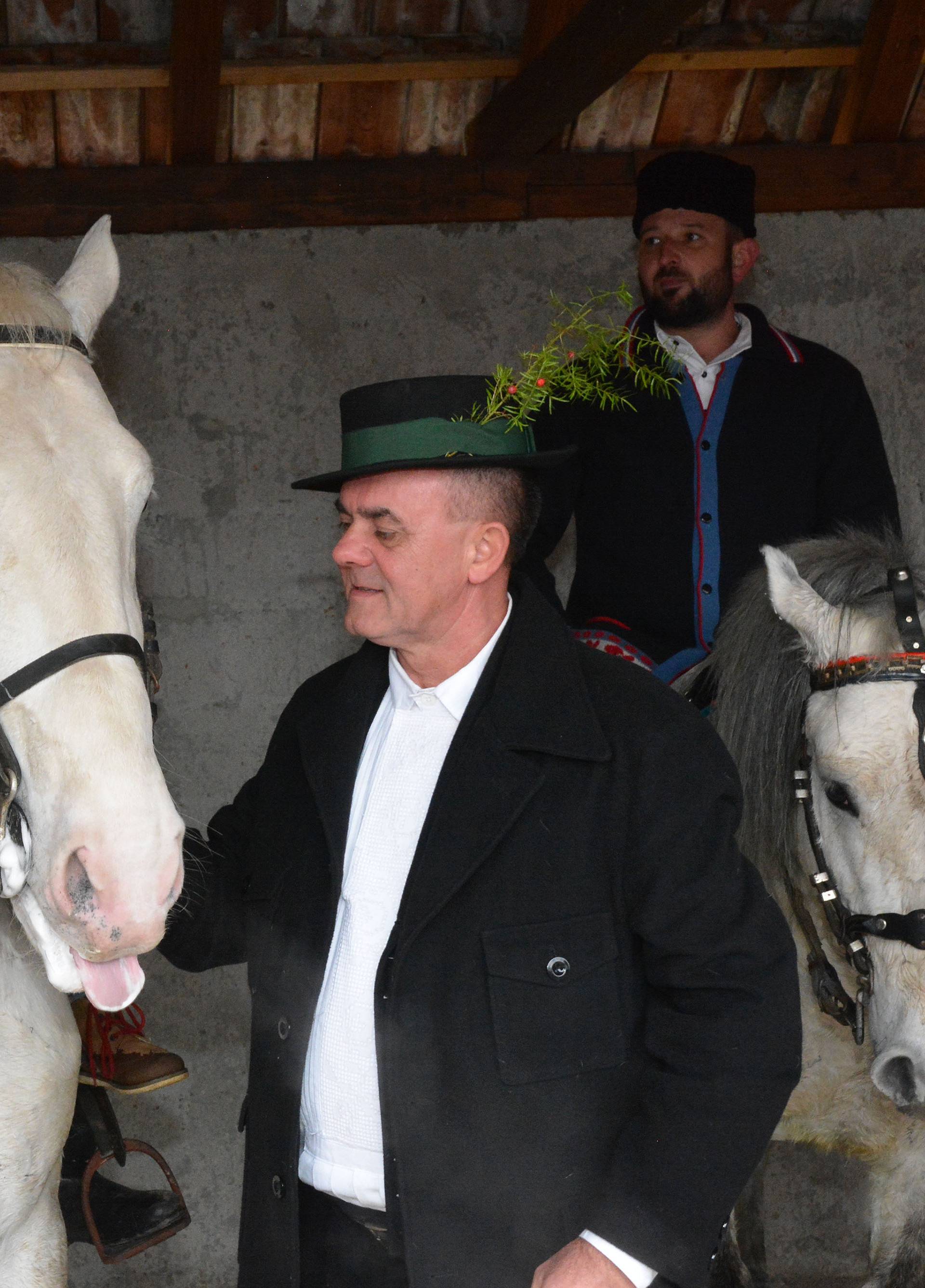 Župan Tomašević je na selu: 'Otišao je u roditeljsku kuću'