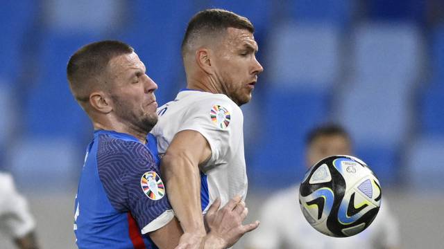 UEFA Euro 2024 Qualifiers - Group J - Slovakia v Bosnia and Herzegovina