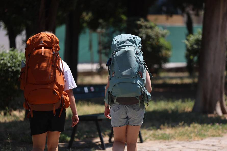 Split: 34 stupnja Celzijevih mnoge su Splićane natjerali na plaže