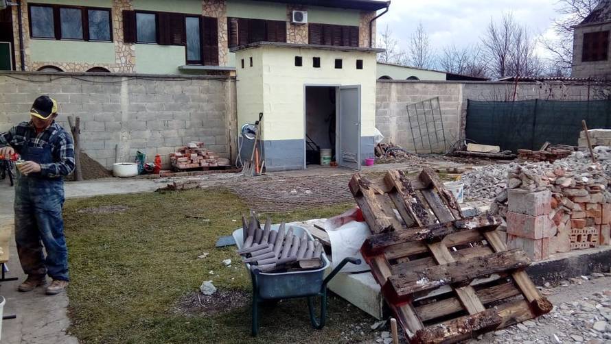 Ivana i Alen obnovili kuću staru 80 godina: Noću smo planirali, a po danu gradili - i to sve sami