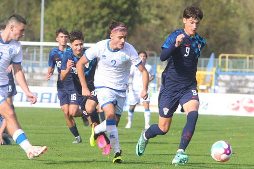 VIDEO Hrvatska U17 - Danska U17 2-2: Čudesni Mikić zabio i asistirao, Danci ipak do remija