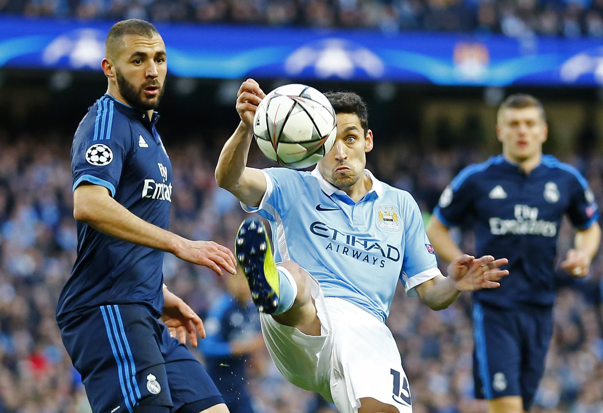 Manchester City v Real Madrid - UEFA Champions League Semi Final First Leg