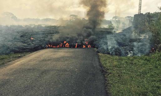 Užas na Havajima: Lava došla do grada, evakuacija spremna