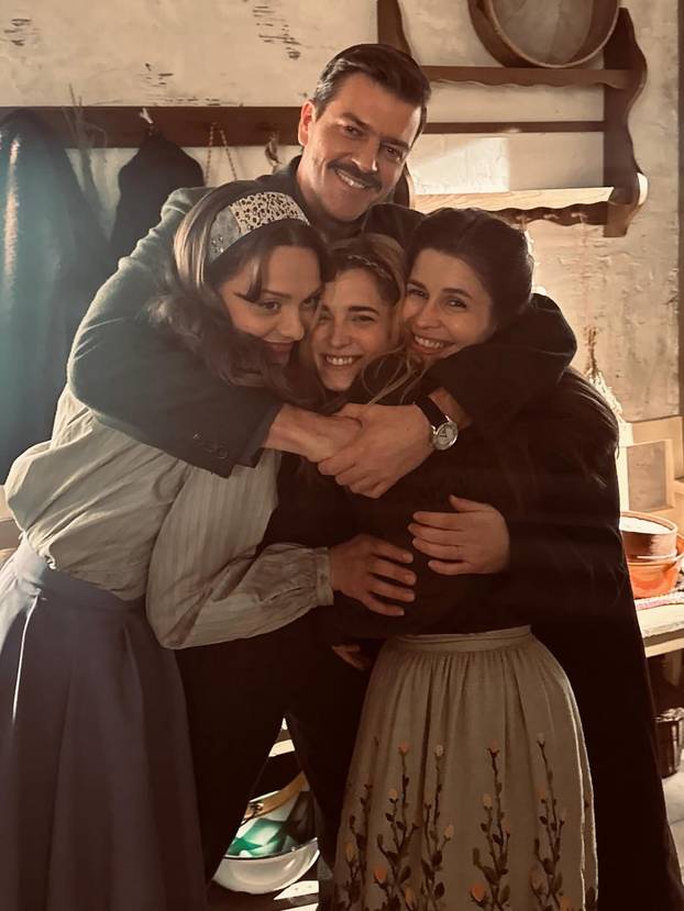 Toma proveo obožavatelje kroz tajne kulise snimanja 'Divljih pčela': Evo kako to izgleda