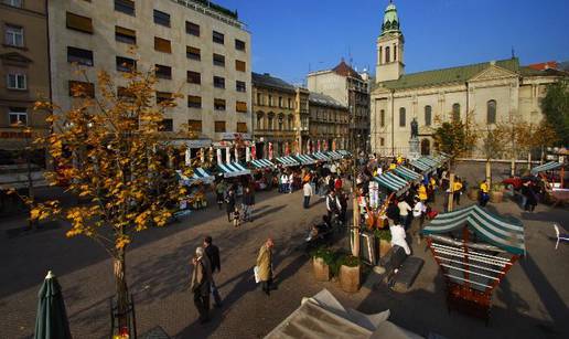 Pozvali ljude na prosvjed s loncima i bubnjevima