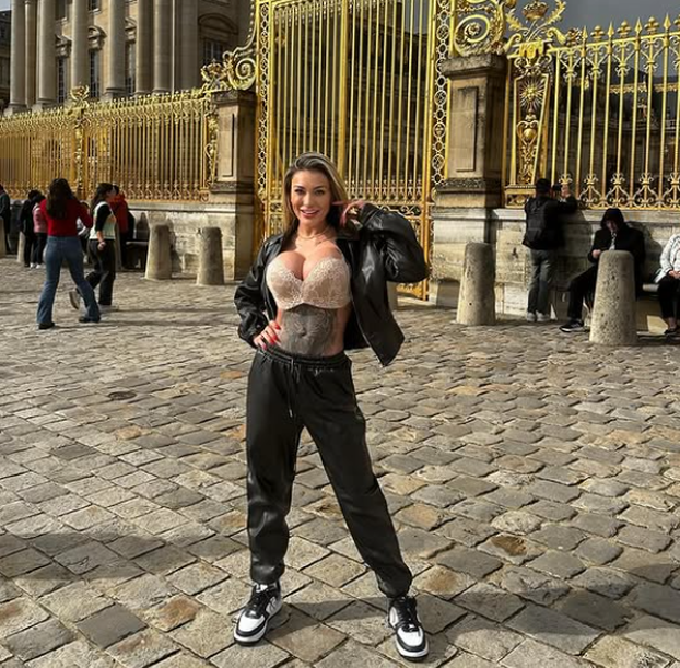 BIZARNO Miss BumBum mužu darovala lančić u kojem je kap njene menstruacije. I to nije sve