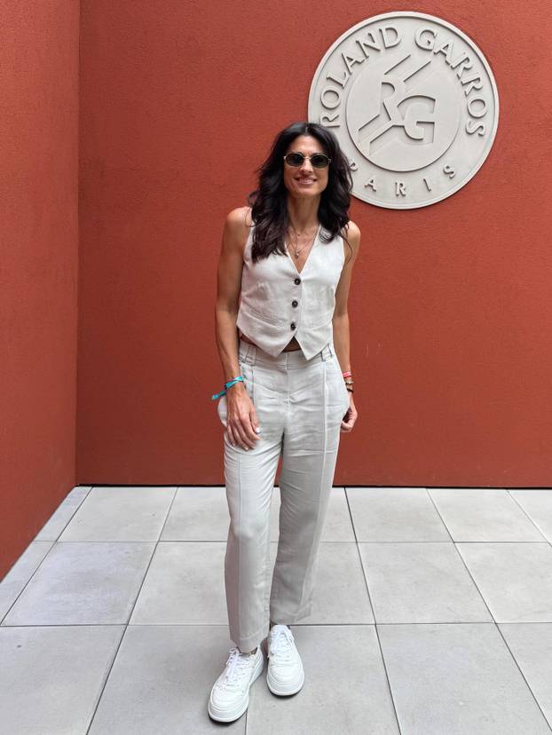 FOTO Slavna tenisačica prkosi godinama. Zavela Trumpa, a sad ljubi 18 godina mlađeg?