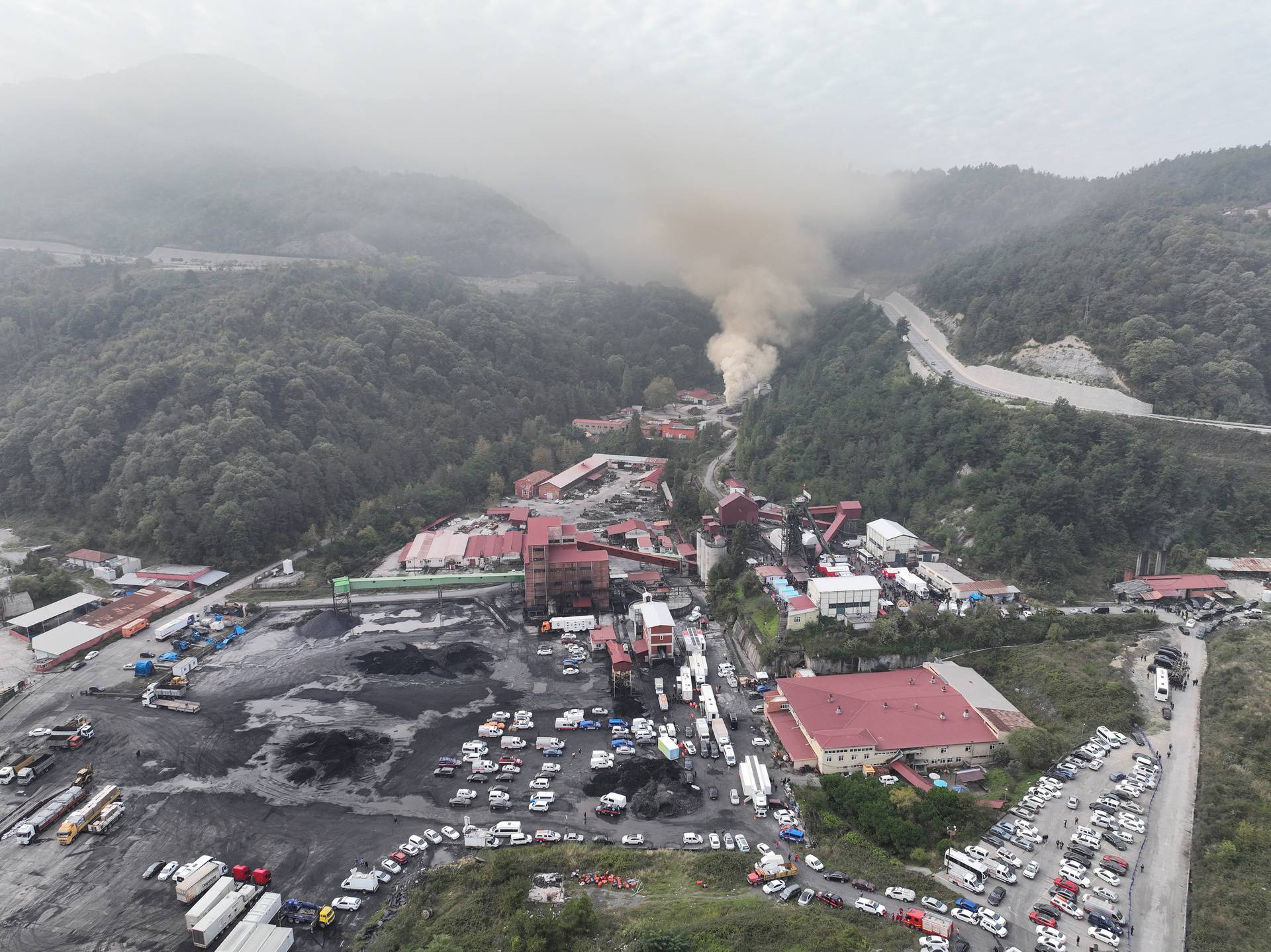 Explosion at a coal mine in northern Turkey