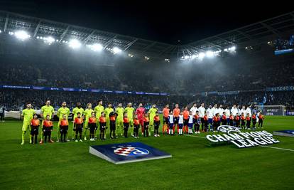 Brojčano manji Boysi nadglasali domaćine, a Slovaci mislili da je Dinamov stadion Kantrida...