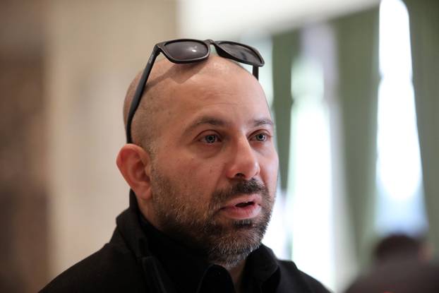 Zagreb: Odr&zcaron;ana je komemoracija u &ccaron;ast iznenada preminulom Akiju Rahimovskom