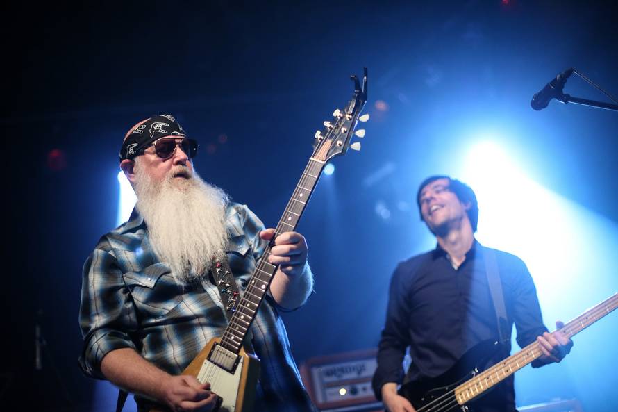 Eagles of Death Metal snimili su dokumentarac o masakru