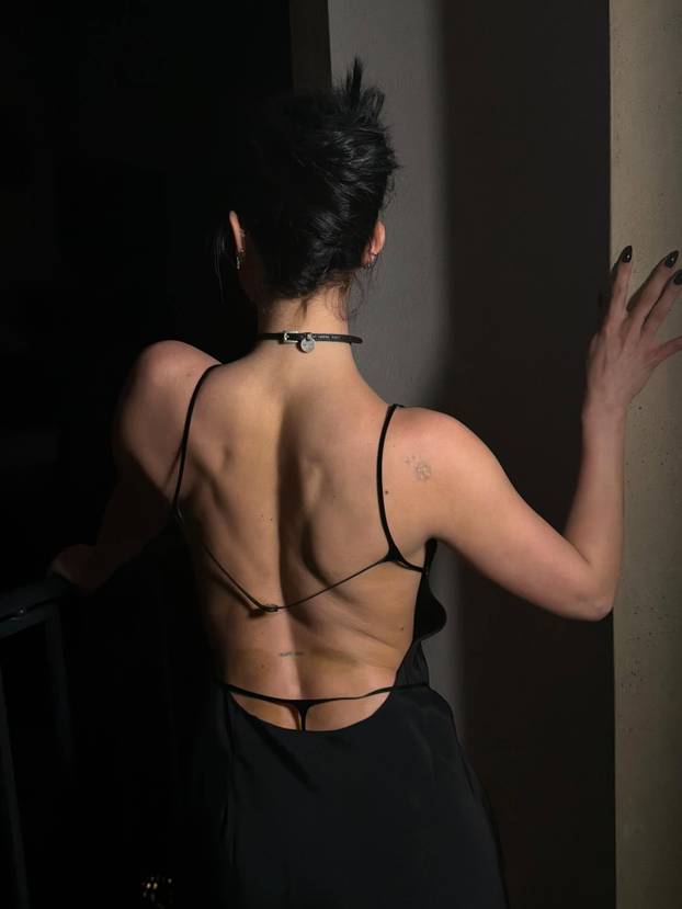 FOTO Ima preko 150 milijuna pratitelja, bolesno zarađuje, a ne skida se. Znate li tko je ona?